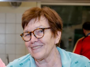 Porträt von Susanne aus dem Ferienwaldheim.